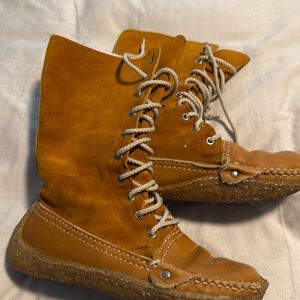 RARE Vtg CHEROKEE HIGH MOCASSINS BOOTS